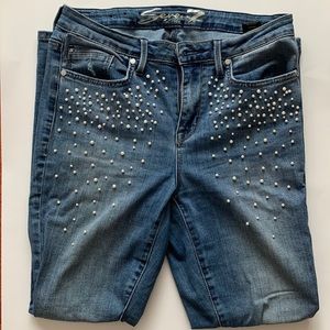 Seven7 Jeans with pearls